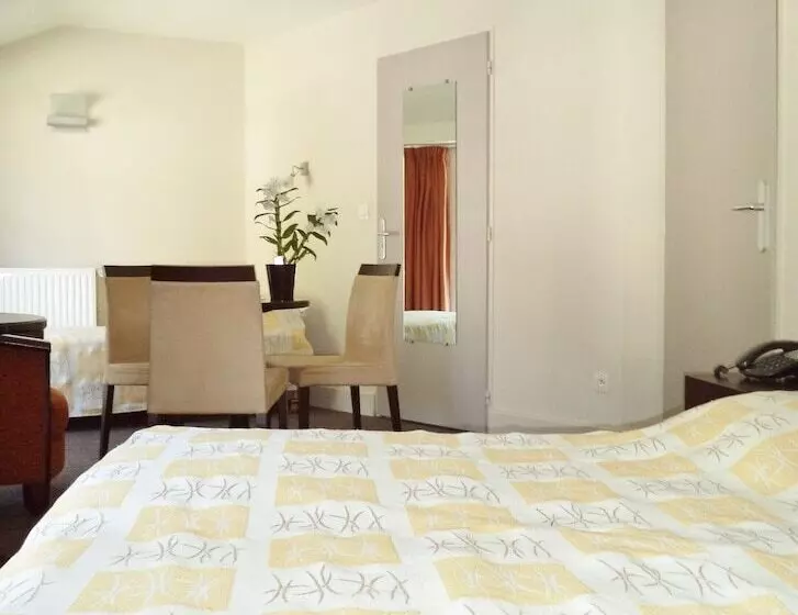 호텔 Le Beausejour