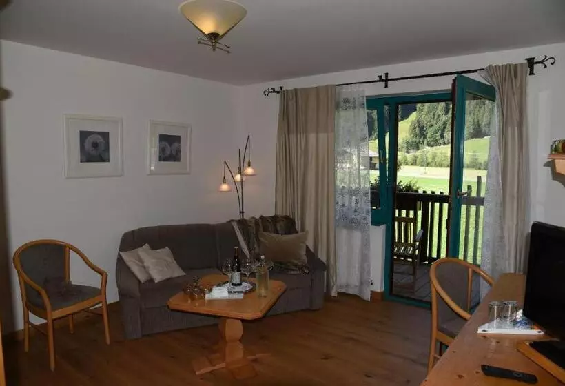 ホテル Lärchenhof