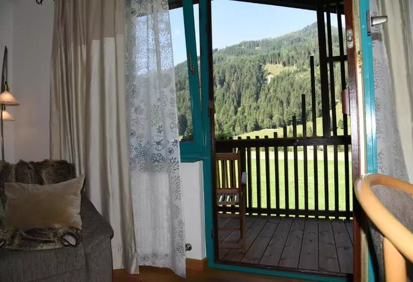 ホテル Lärchenhof