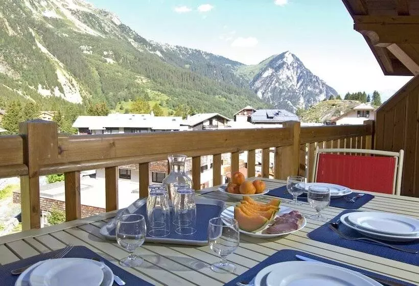 Отель Madame Vacances Residence Les Jardins De La Vanoise