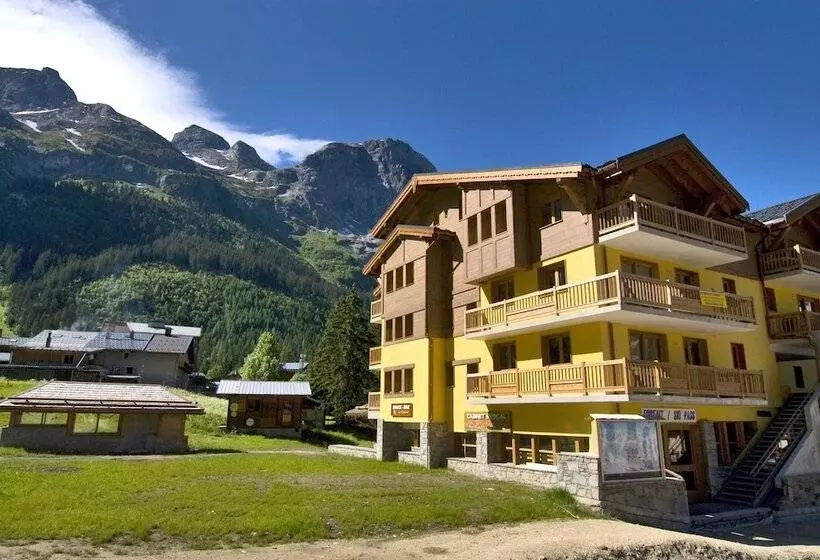 Отель Madame Vacances Residence Les Jardins De La Vanoise