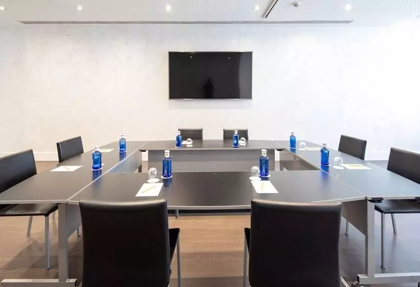 ホテル Nuevo Boston