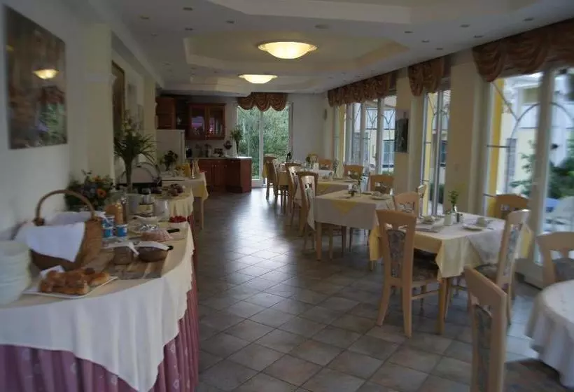 호텔 Pension Elisabeth