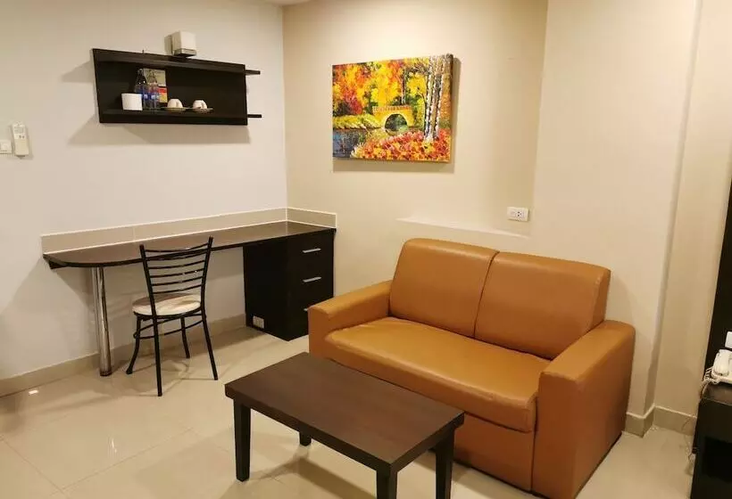 Hotel Regent Suvarnabhumi