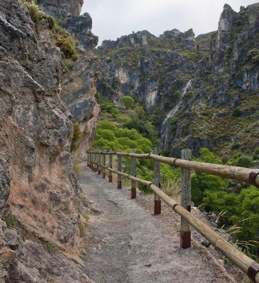 فندق ريفى La Almunia Del Valle