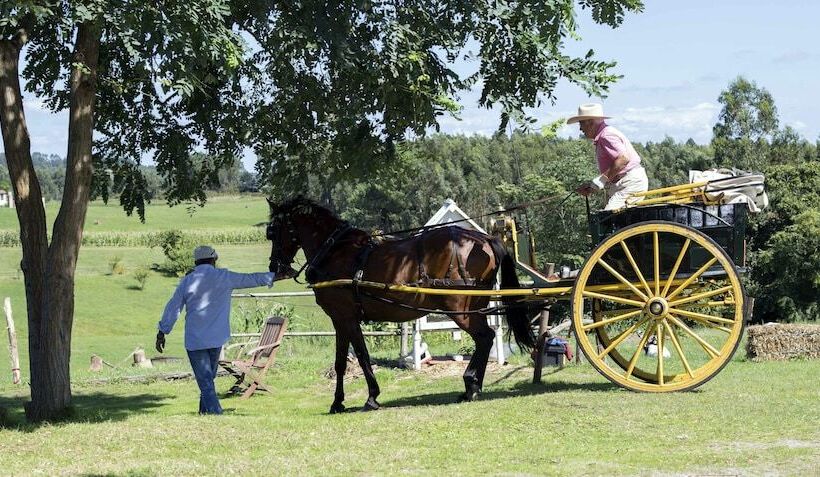 فندق ريفى Rural La Llosa De Fombona