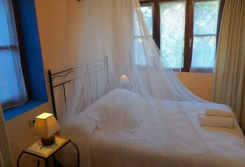 乡村酒店  Rural La Llosa De Fombona