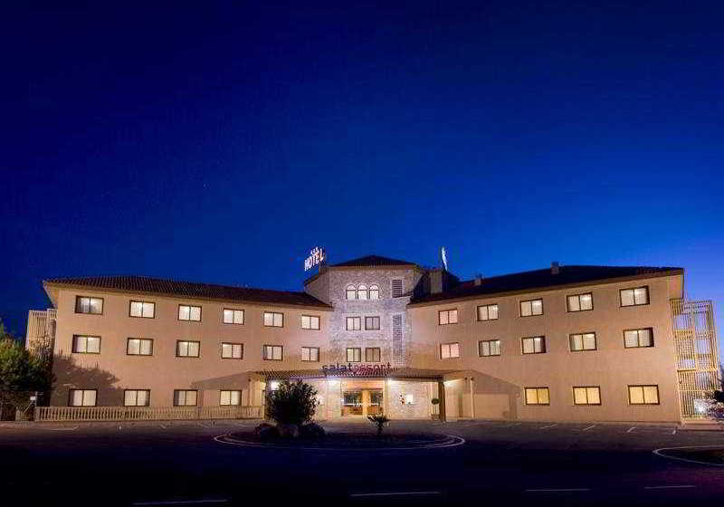 Отель Salat Resort