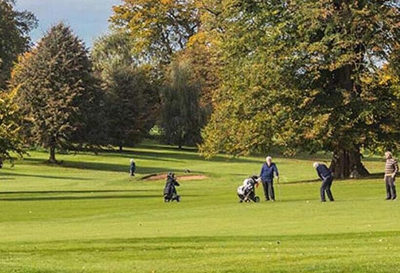 בית מלון כפרי The Inn At Woodhall Spa