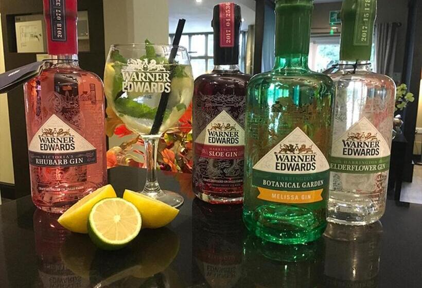 בית מלון כפרי The Inn At Woodhall Spa