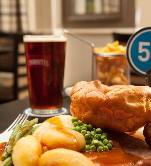 בית מלון כפרי The Inn At Woodhall Spa