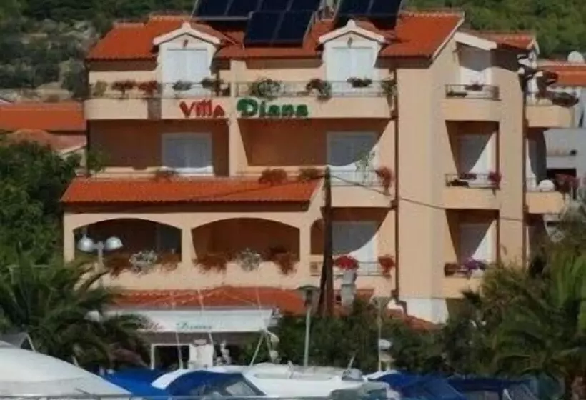 בית מלון כפרי Villa Diana