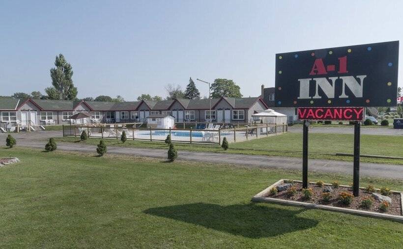 فندق على الطريق A1 Inn Niagara Falls