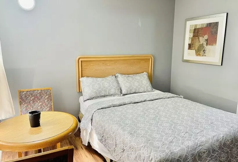 מוטל A1 Inn Niagara Falls