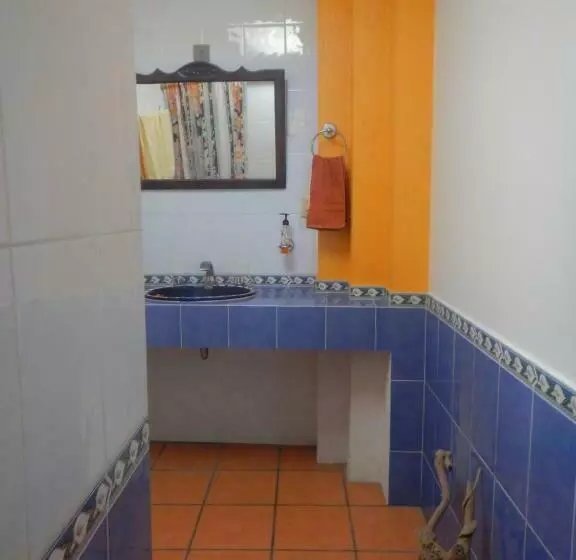 هاستل Posada Bugambilias