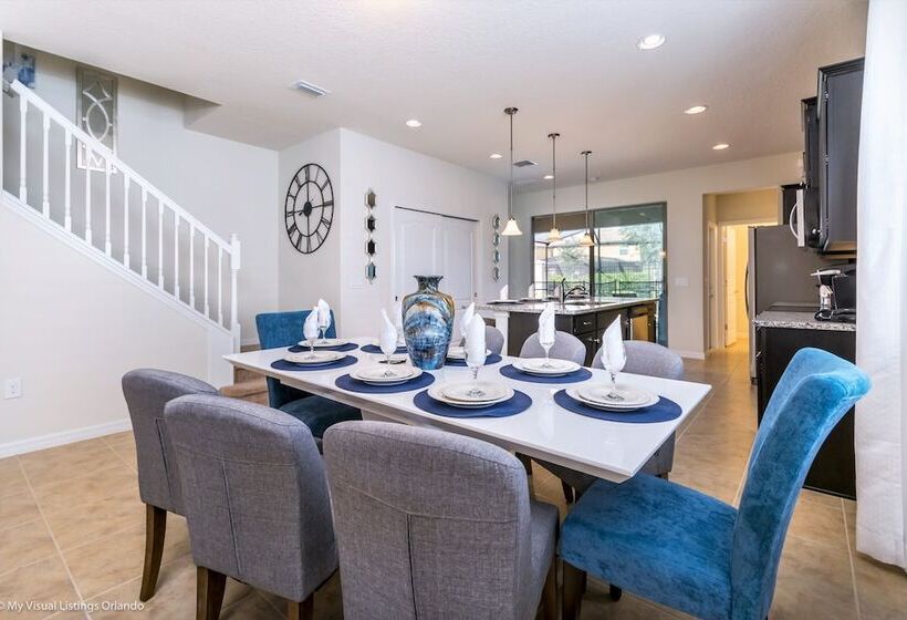 5 Bed 5 Ba Villa With Game Room, Pool & Spa