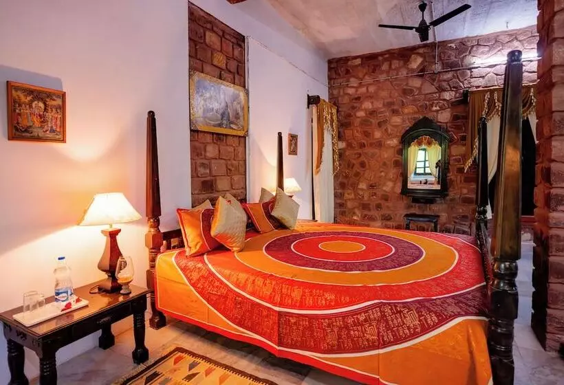 ホテル The Desert Haveli Resort And Camp