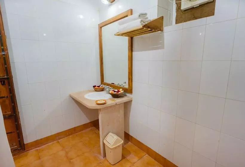 ホテル The Desert Haveli Resort And Camp