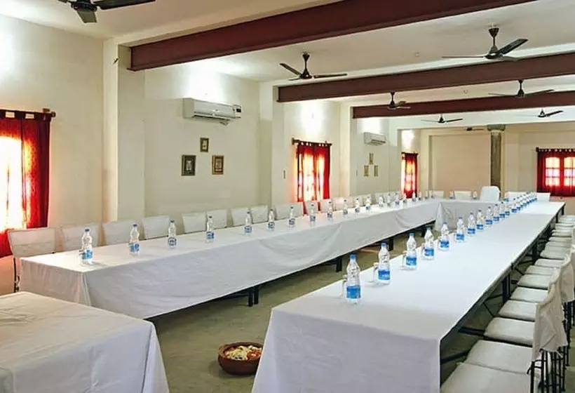 ホテル The Desert Haveli Resort And Camp