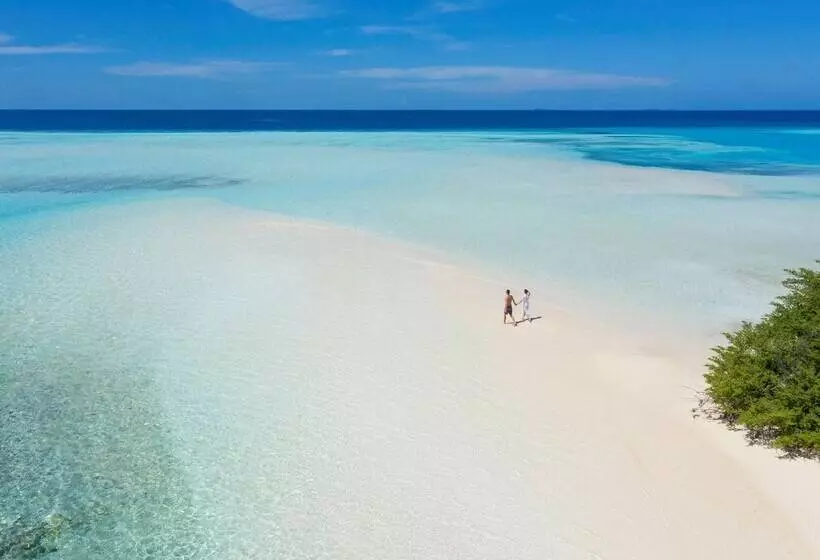 هتل Pullman Maldives All Inclusive Resort