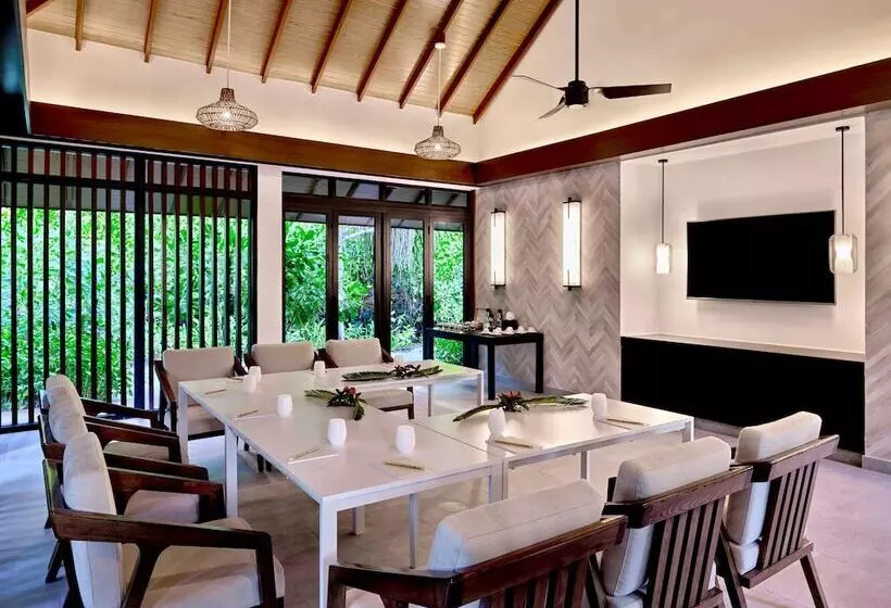 هتل Pullman Maldives All Inclusive Resort