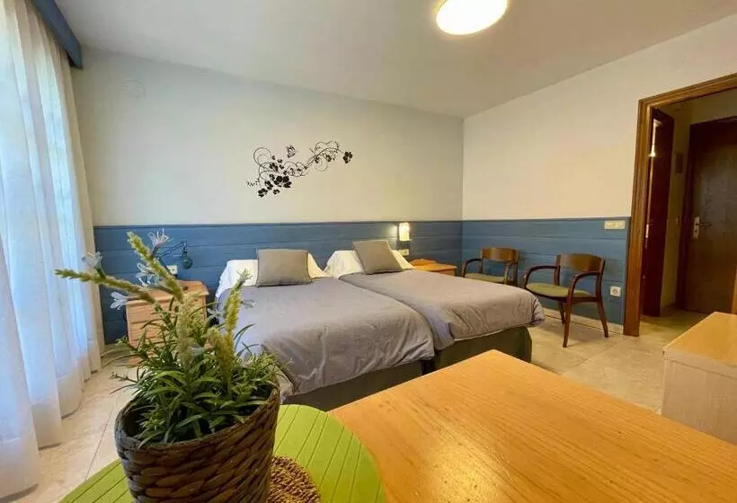 Aparthotel Les Corts