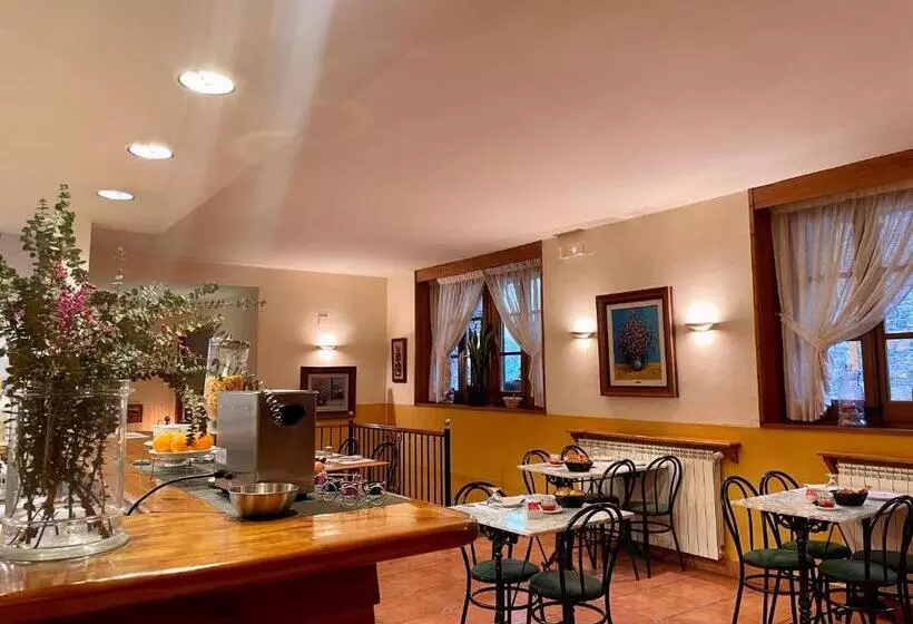 Aparthotel Les Corts