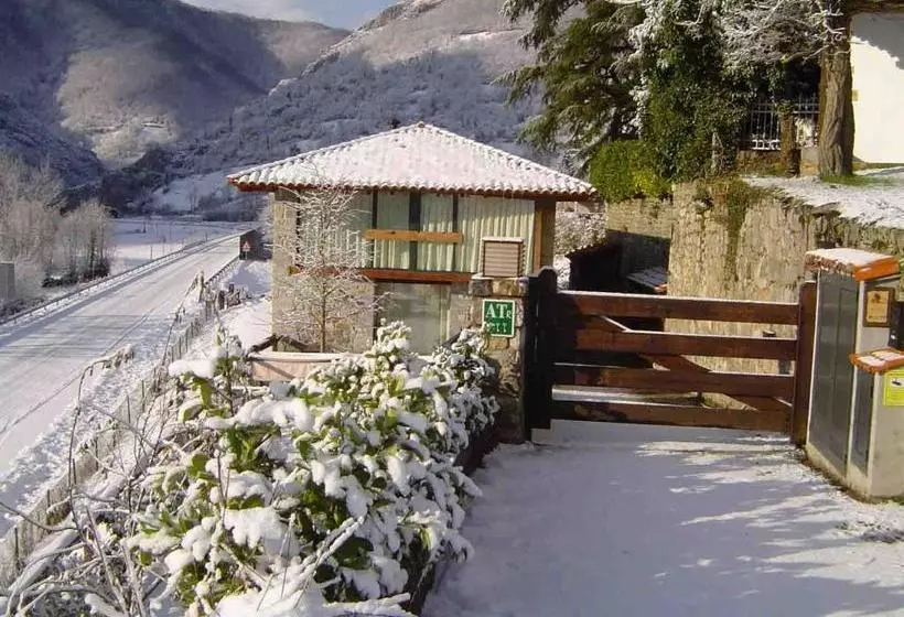 Casas Rurales El Lleron