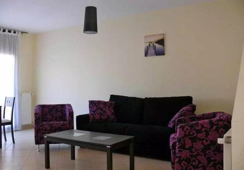 Els Jardins De Panissars