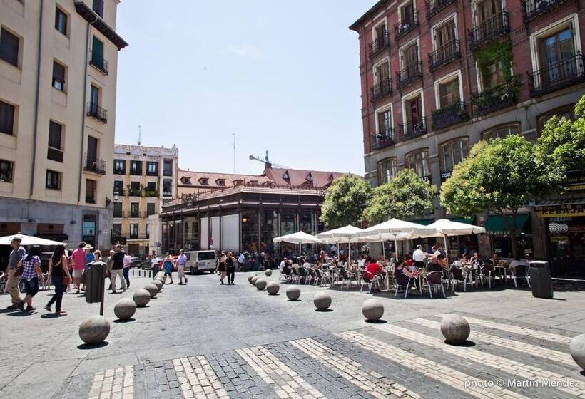 Hostal La Casa De La Plaza