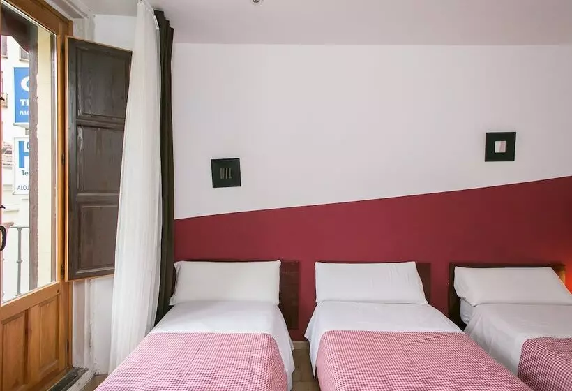 Hostal La  Casa  De La  Plaza