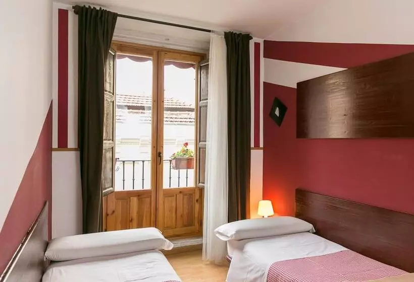 Hostal La  Casa  De La  Plaza
