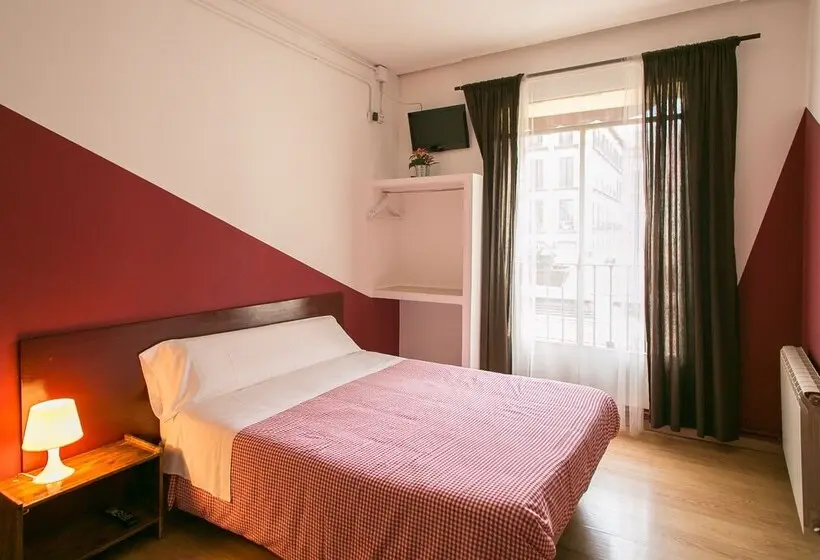 Hostal La  Casa  De La  Plaza