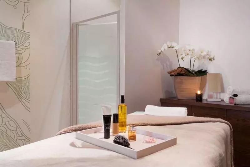 ホテル Abbaye Des Capucins Spa & Resort