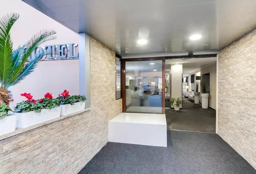 هتل Garden Area Roma Eur