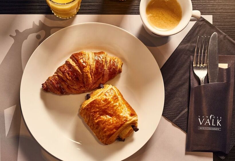 فندق Charleroi Airport   Van Der Valk