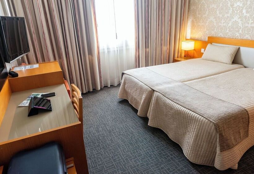 هتل Eurosol Leiria & Jardim