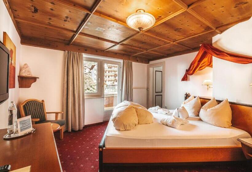 ホテル Kristall   Adults Only