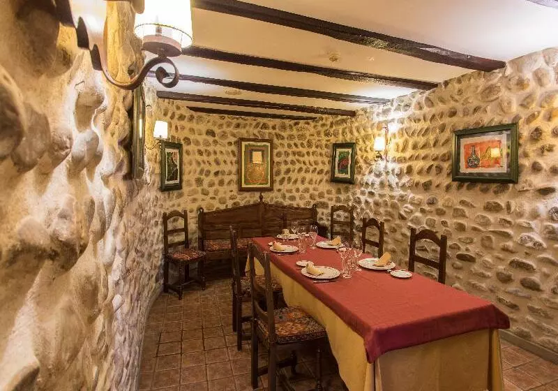 Hotel La Posada Regia