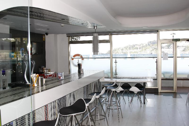 هتل On Aleta Room - Adults Only