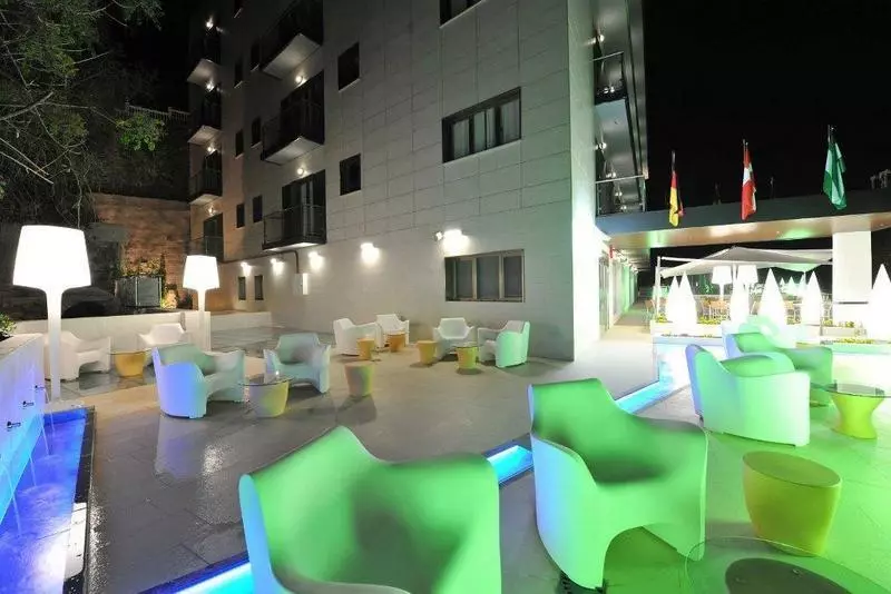 בית מלון כפרי On Aleta Room - Adults Only