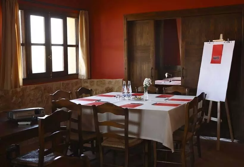 فندق ريفى Rural La Data