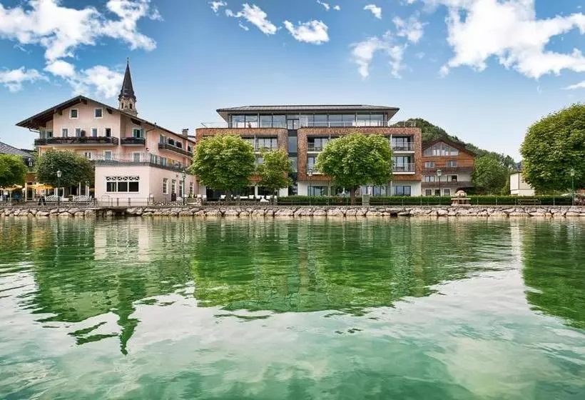 ホテル Seewirt Mattsee Adults Only