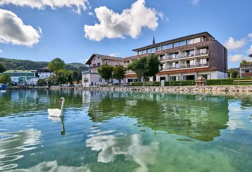 ホテル Seewirt Mattsee Adults Only