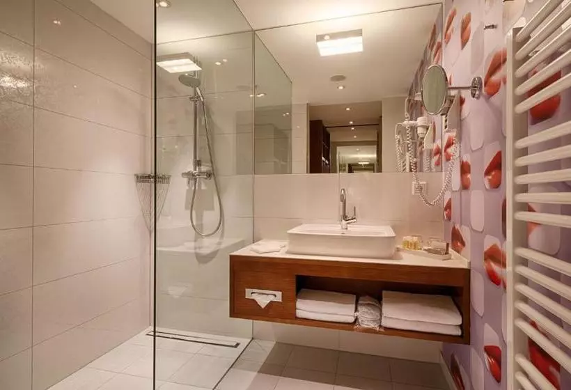 ホテル Seewirt Mattsee Adults Only