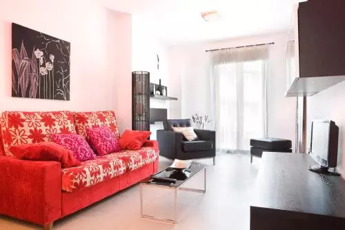 Real De Cartuja Apartments & Suites