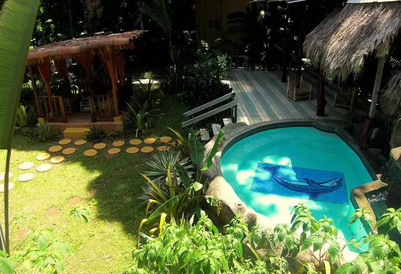 Totem Hotel Beach Resort