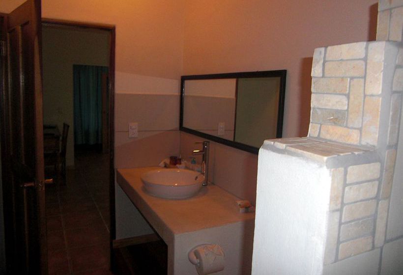 Totem Hotel Beach Resort