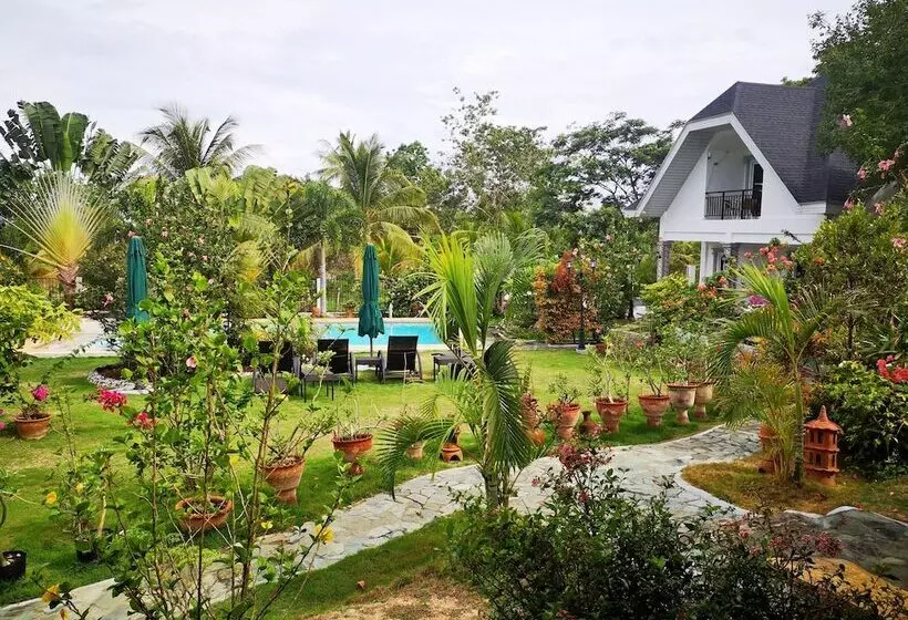 هتل Garden Bungalows Resort