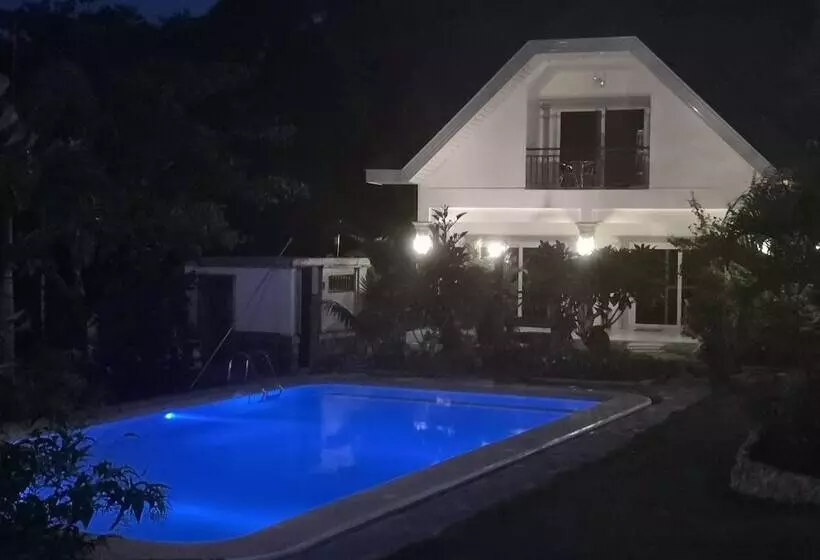 هتل Garden Bungalows Resort